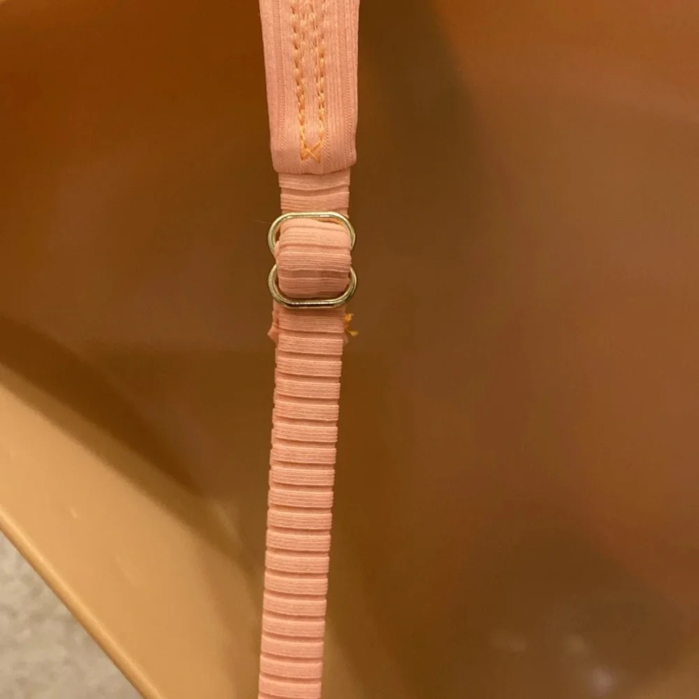 Peach Ribbed V-Center Bikini Top
